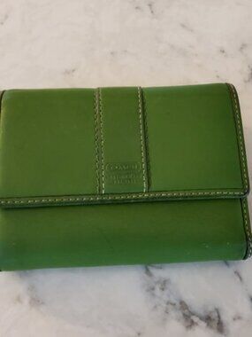 Rare Coach Green Outside Blue Inside Bifold Wallet